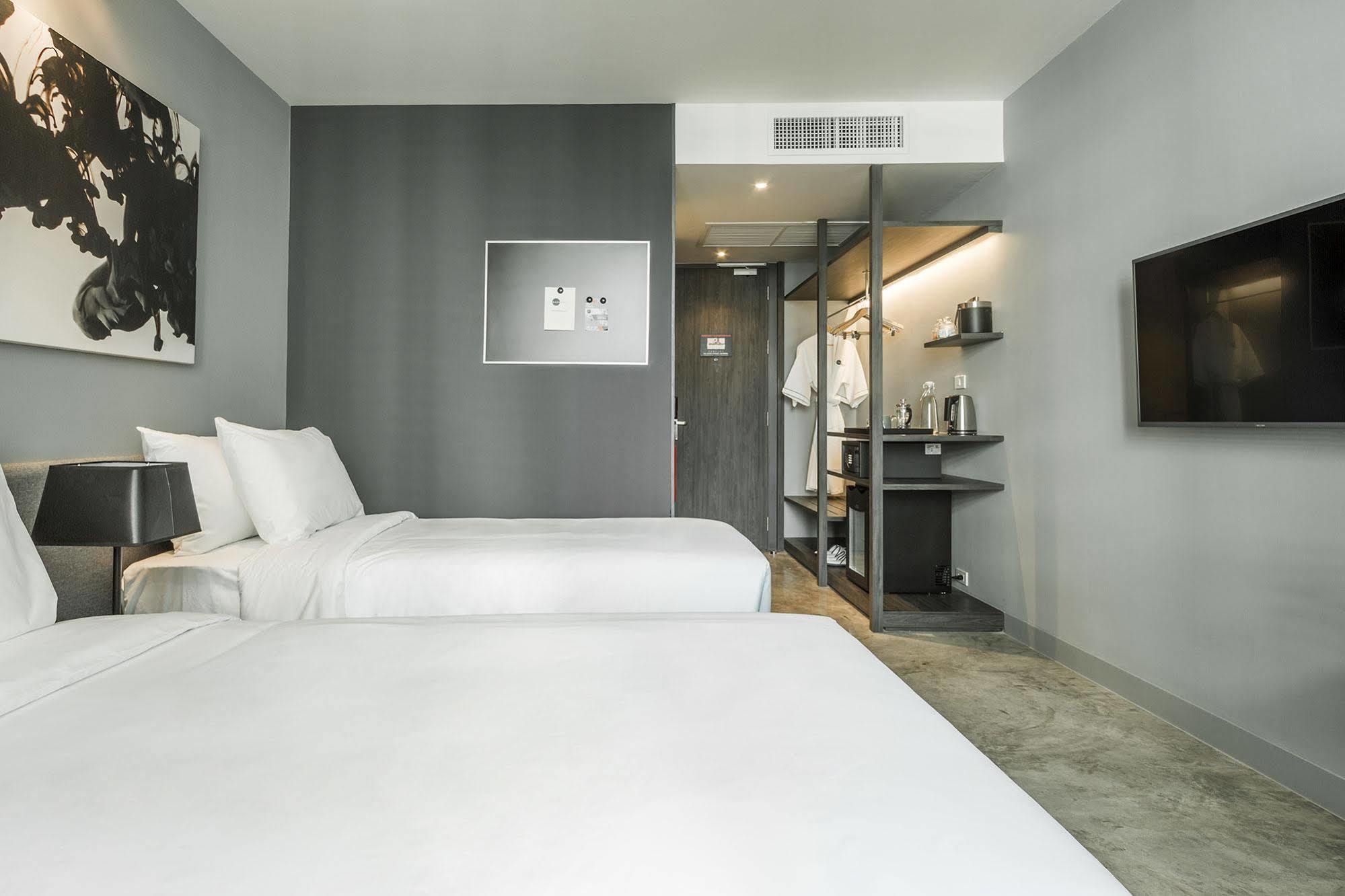 Zazz Urban Bangkok Hotell Exteriör bild